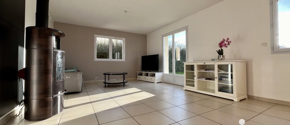 Maison 6 pièces de 134 m² à Auzebosc (76190)