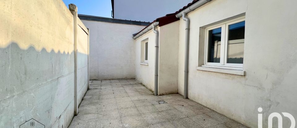 Maison 5 pièces de 68 m² à Hazebrouck (59190)