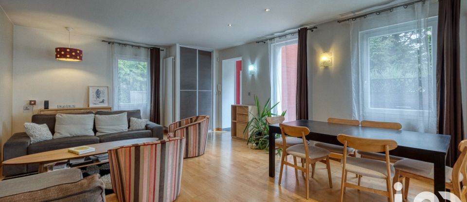 House 5 rooms of 131 m² in Saint-Martin-d'Hères (38400)