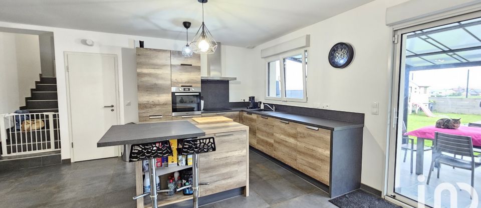 Maison 4 pièces de 95 m² à Boulay-Moselle (57220)