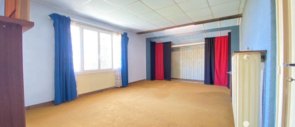 Maison 6 pièces de 130 m² à Aubenas (07200)