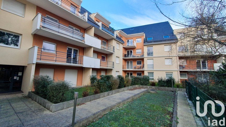 Appartement 4 pièces de 92 m² à Rouen (76100)