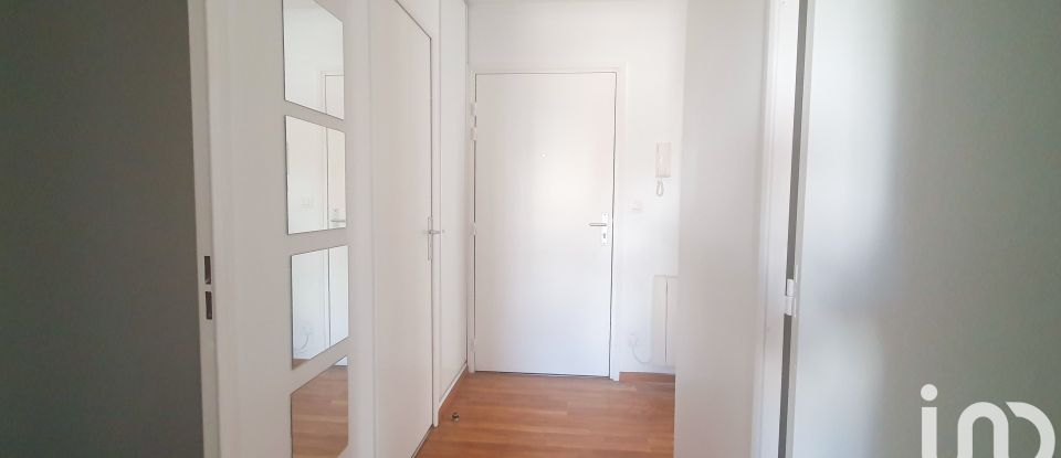 Appartement 4 pièces de 92 m² à Rouen (76100)