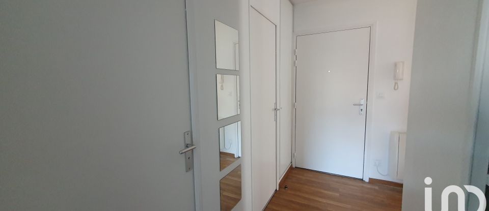 Appartement 4 pièces de 92 m² à Rouen (76100)