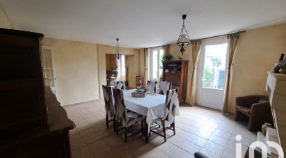 Traditional house 5 rooms of 127 m² in Berson (33390)