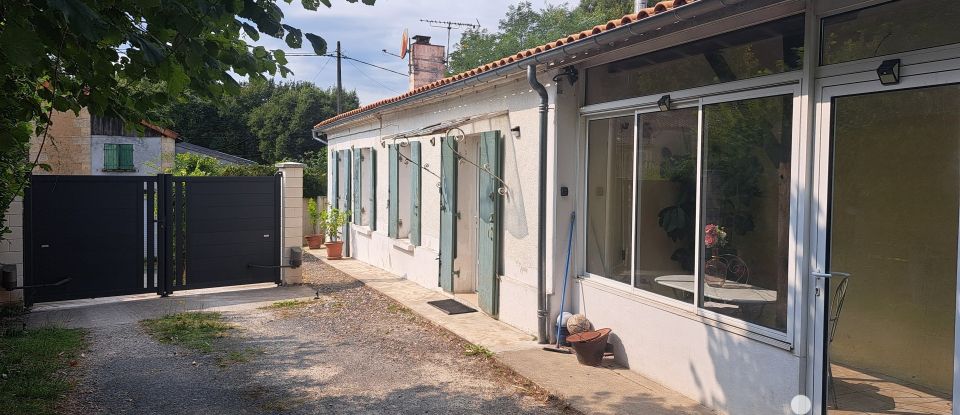 Maison traditionnelle 5 pièces de 127 m² à Berson (33390)