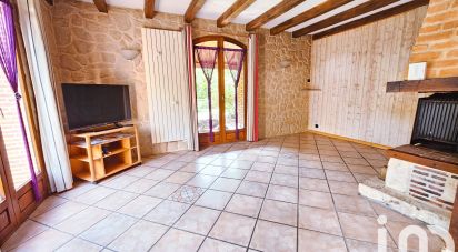 House 5 rooms of 98 m² in Fontaine-la-Guyon (28190)