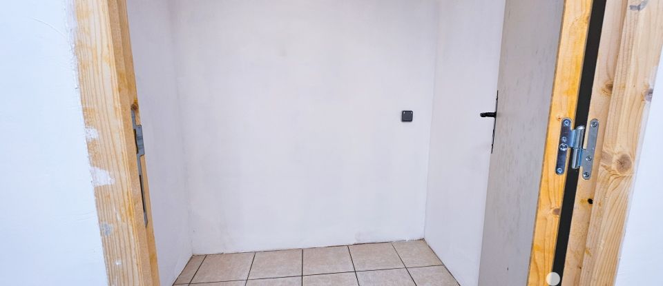 Maison 5 pièces de 98 m² à Fontaine-la-Guyon (28190)