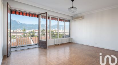 Appartement 4 pièces de 98 m² à Grenoble (38100)