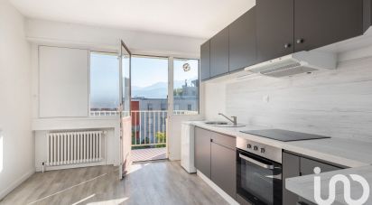 Appartement 4 pièces de 98 m² à Grenoble (38100)