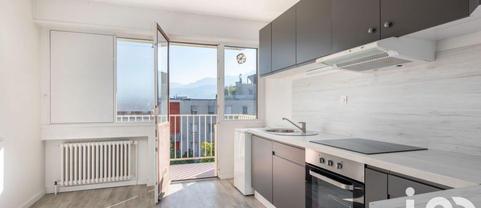 Appartement 4 pièces de 98 m² à Grenoble (38100)