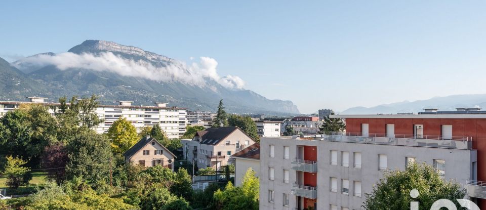 Appartement 4 pièces de 98 m² à Grenoble (38100)