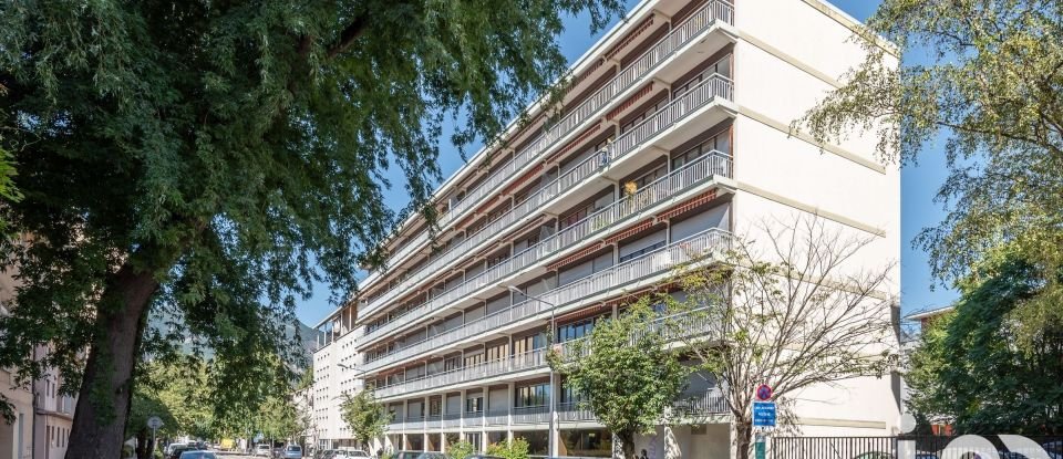 Appartement 4 pièces de 98 m² à Grenoble (38100)