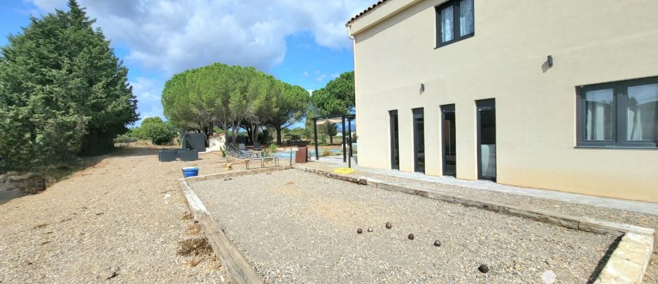 Maison 8 pièces de 230 m² à Sallèles-d'Aude (11590)