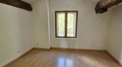 Appartement 5 pièces de 68 m² à Saint-Chinian (34360)