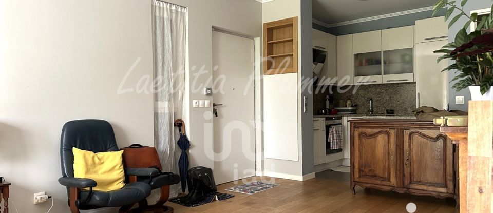 Apartment 3 rooms of 57 m² in LE CHESNAY-ROCQUENCOURT (78150)