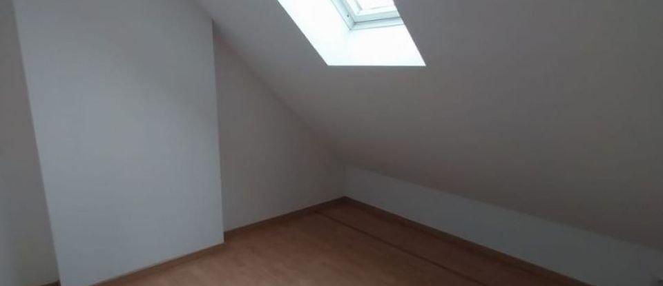 Maison 6 pièces de 70 m² à Béthune (62400)