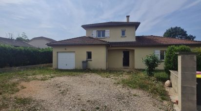 Maison 4 pièces de 105 m² à Béard-Géovreissiat (01460)