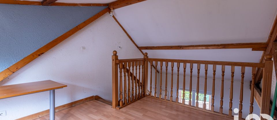 Maison de campagne 8 pièces de 200 m² à Saconin-et-Breuil (02200)