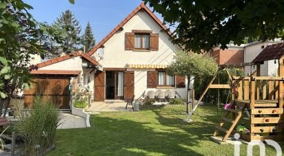 Maison traditionnelle 4 pièces de 76 m² à Mériel (95630)