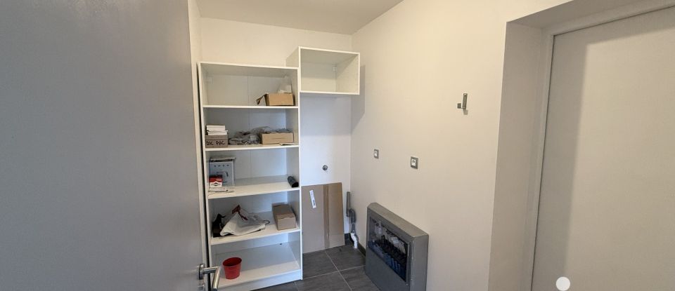 Maison 4 pièces de 112 m² à Lunan (46100)