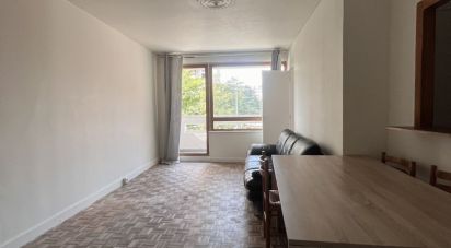 Apartment 2 rooms of 42 m² in Argenteuil (95100)