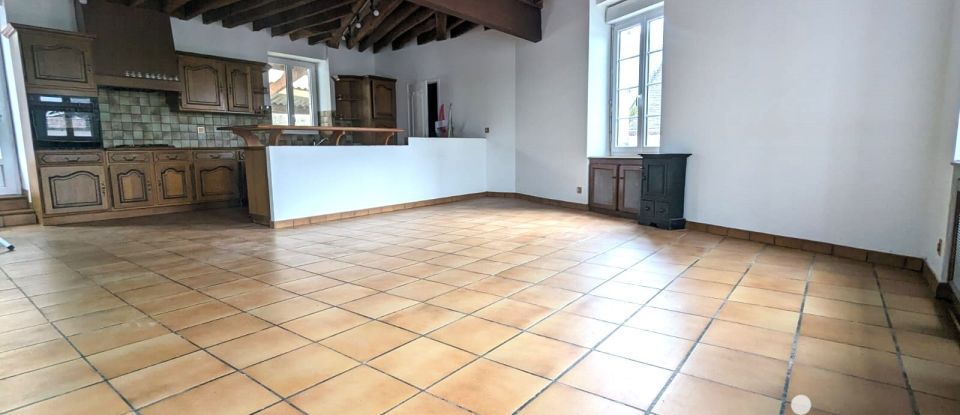 House 7 rooms of 285 m² in Chéniers (23220)