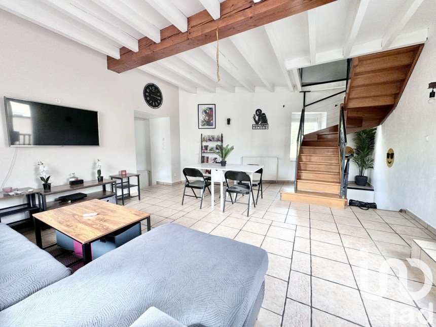 Maison de ville 5 pièces de 128 m² à Le Chambon-Feugerolles (42500)