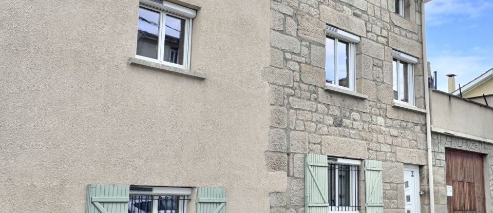 Town house 5 rooms of 128 m² in Le Chambon-Feugerolles (42500)