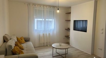 Apartment 3 rooms of 62 m² in Troyes (10000)