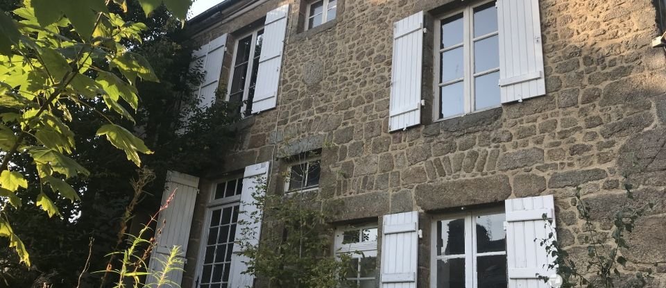 Demeure 8 pièces de 190 m² à Lassay-les-Châteaux (53110)