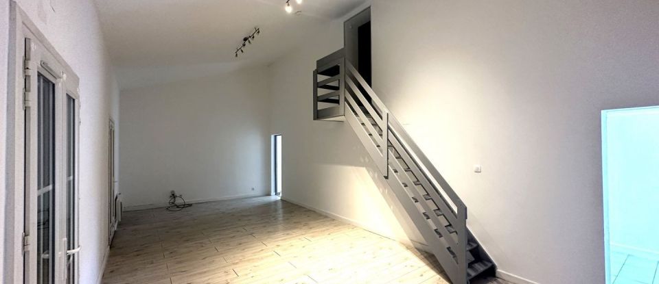 Maison 5 pièces de 98 m² à Montendre (17130)