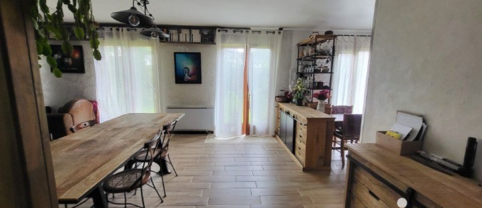 Traditional house 4 rooms of 83 m² in Saint-Germain-sur-Morin (77860)