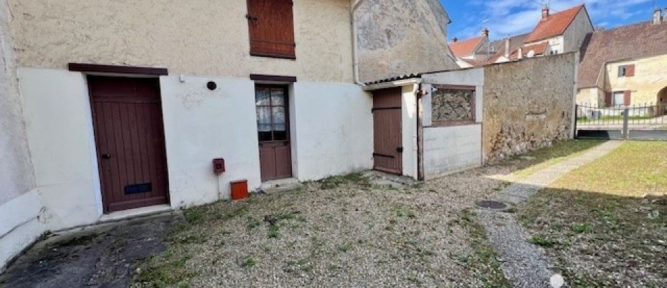 Maison 4 pièces de 92 m² à Charly-sur-Marne (02310)