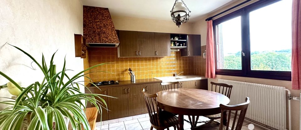 House 4 rooms of 85 m² in Givonne (08200)