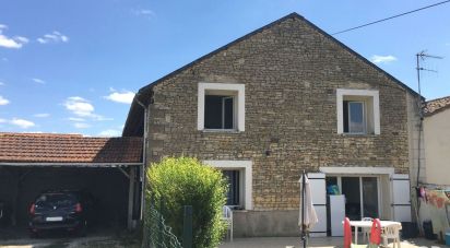 Maison 4 pièces de 98 m² à Vendeuvre-du-Poitou (86380)