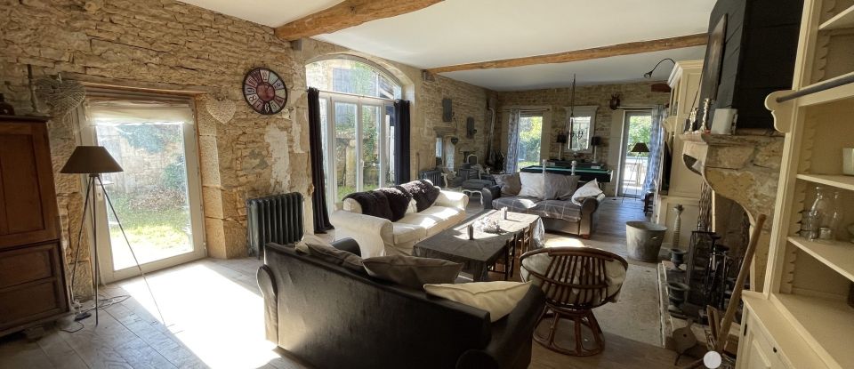 Country house 7 rooms of 300 m² in Savoisy (21500)