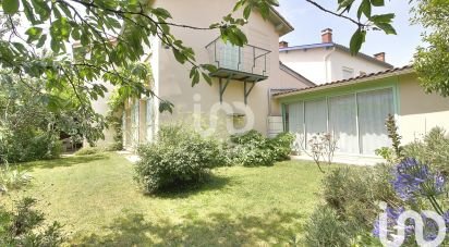 House 6 rooms of 153 m² in Toulouse (31200)