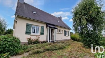 House 6 rooms of 131 m² in Lannion (22300)