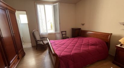 Maison 4 pièces de 104 m² à Bordeaux (33800)