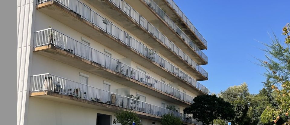 Appartement 3 pièces de 78 m² à Saintes (17100)