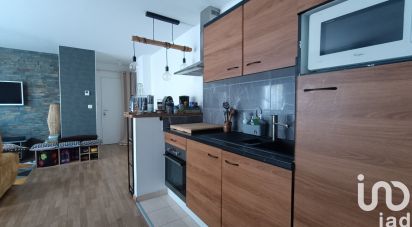 Apartment 2 rooms of 46 m² in Ploeren (56880)