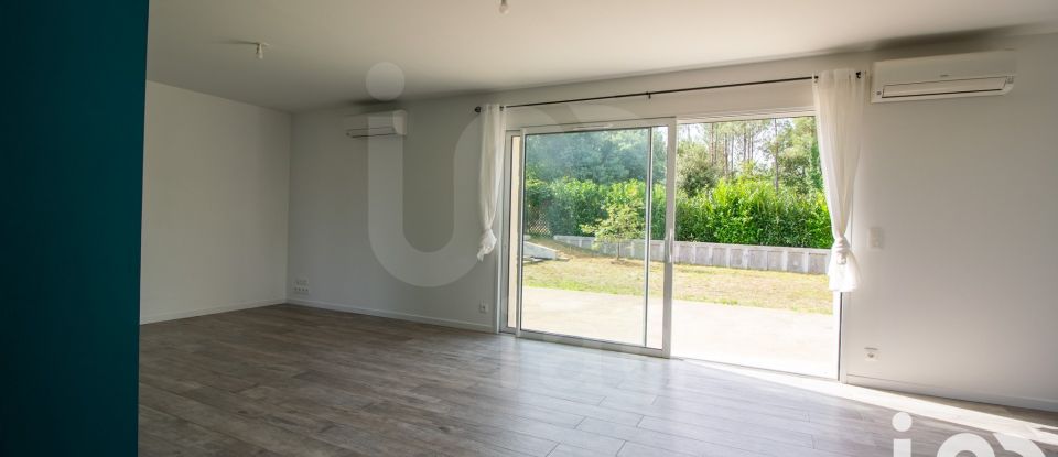 Maison 4 pièces de 110 m² à Léon (40550)