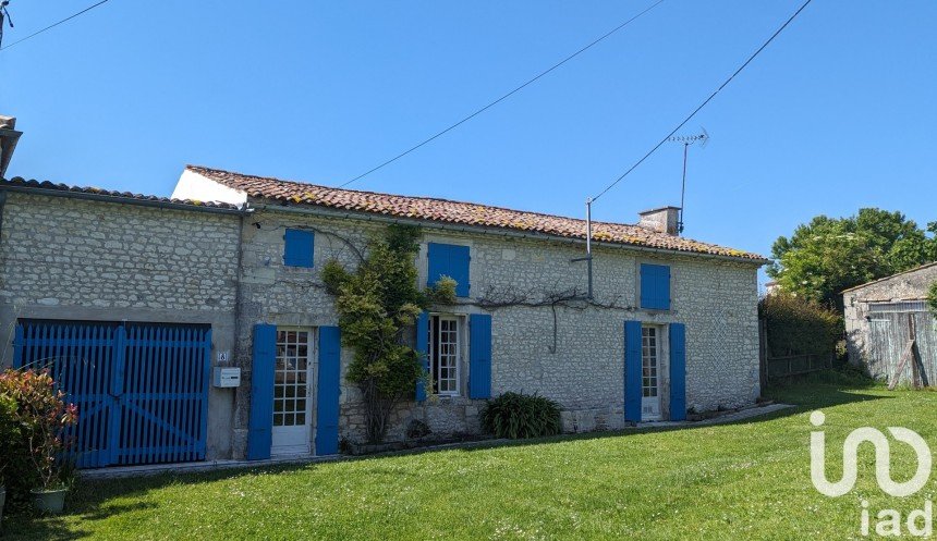 Maison de village 5 pièces de 180 m² à Meschers-sur-Gironde (17132)