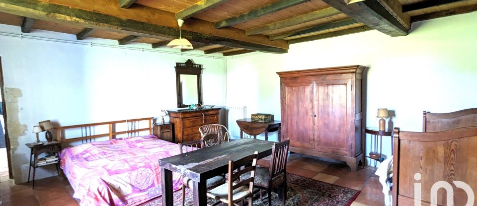 Maison de village 5 pièces de 180 m² à Meschers-sur-Gironde (17132)