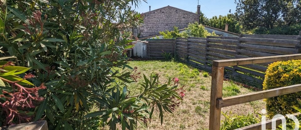 Maison de village 5 pièces de 180 m² à Meschers-sur-Gironde (17132)