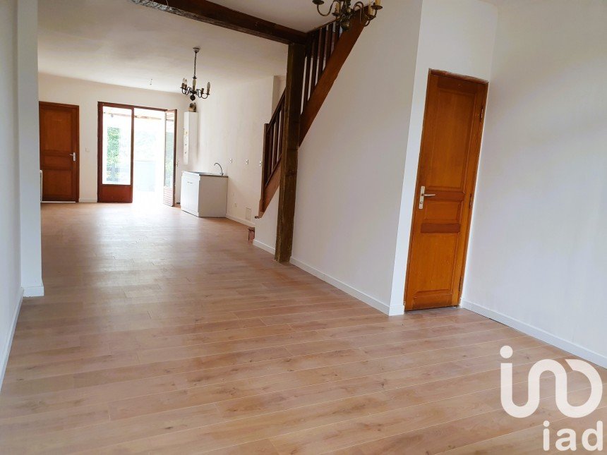 Town house 5 rooms of 105 m² in Amiens (80000)