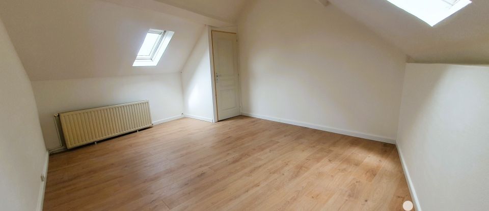 Town house 5 rooms of 105 m² in Amiens (80000)