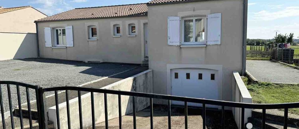 Maison 4 pièces de 123 m² à Saint-Hilaire-des-Loges (85240)