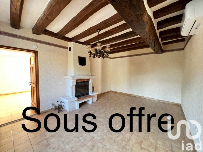 House 5 rooms of 111 m² in Saint-Ouen-en-Belin (72220)